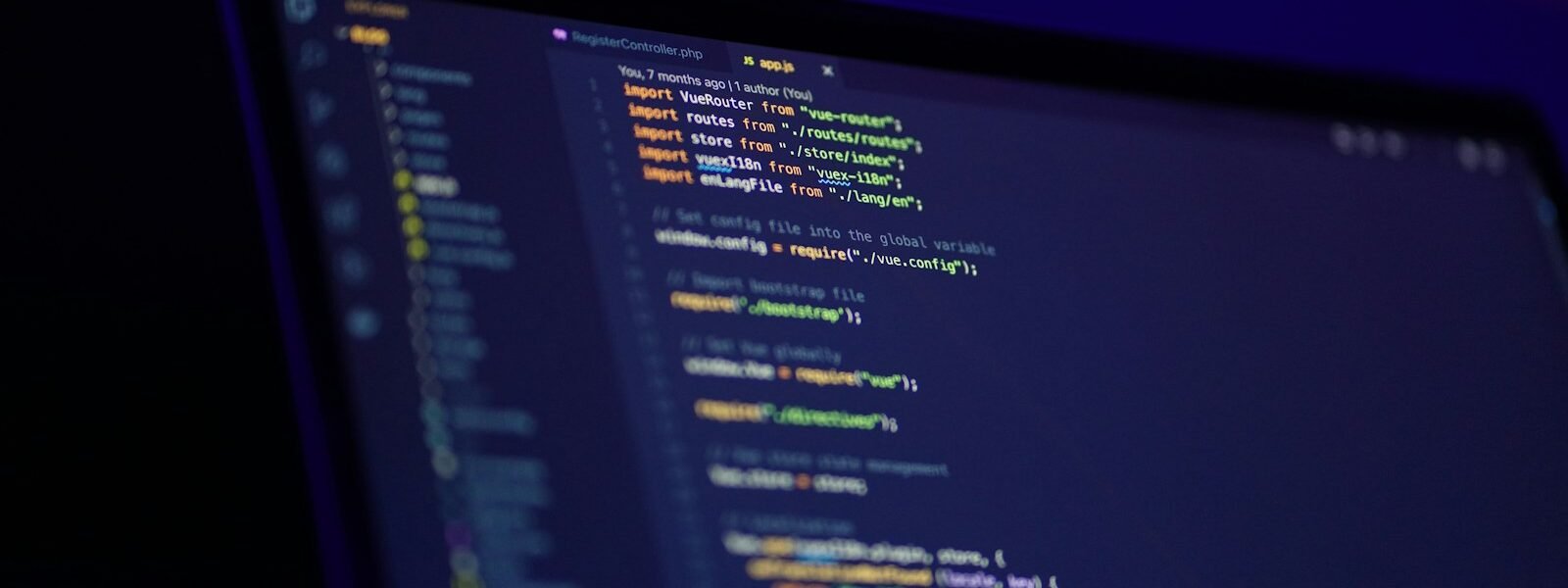 black flat screen computer monitor